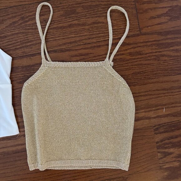Cropped Tanks Tops Bundle of Two Size XS - Picture 4 of 10